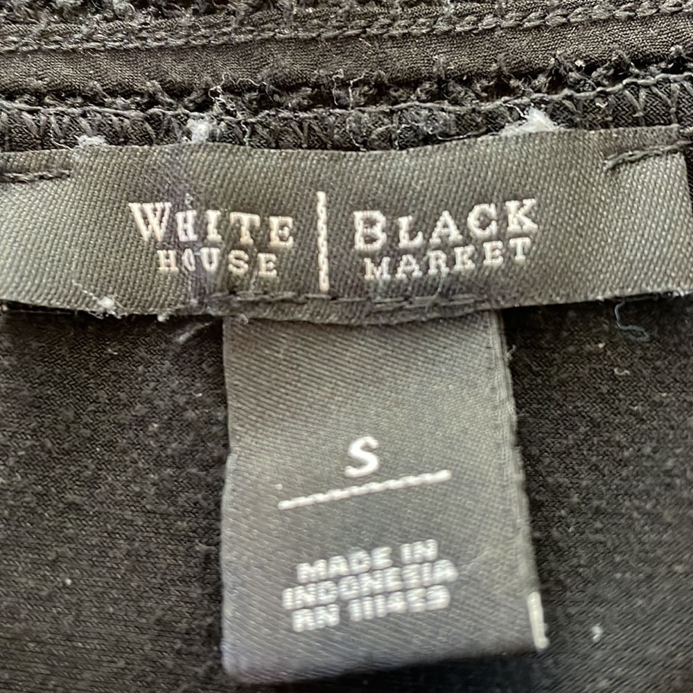 White House Black Market Top Size Small - Picture 3 of 3
